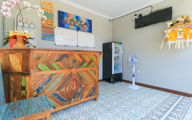 D Anyar Stay and Surf