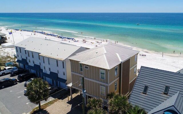 Las Olas by Five Star Properties