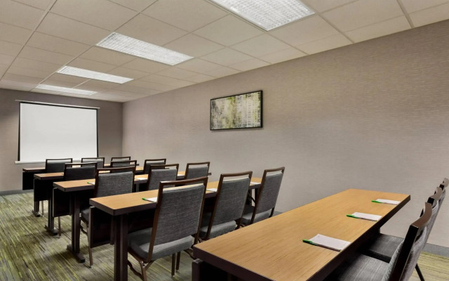 Courtyard By Marriott Las Vegas Stadium Area