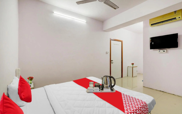 OYO Flagship 70173 Hotel Cozy Rooms