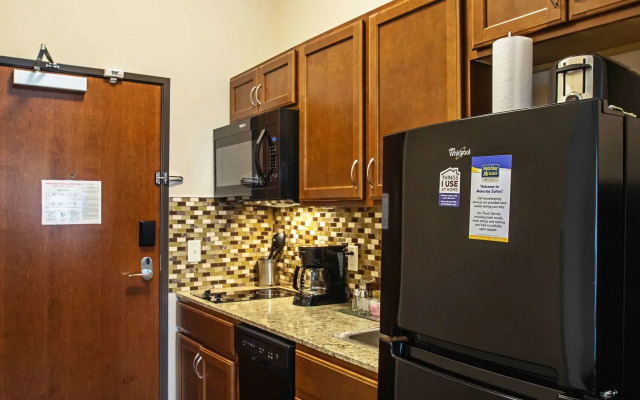 Sleep Inn & Suites Madison - Monona