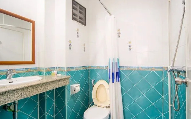 Dee Viking Hotel Patong