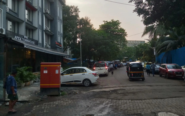 OSI Service Apartments Andheri East