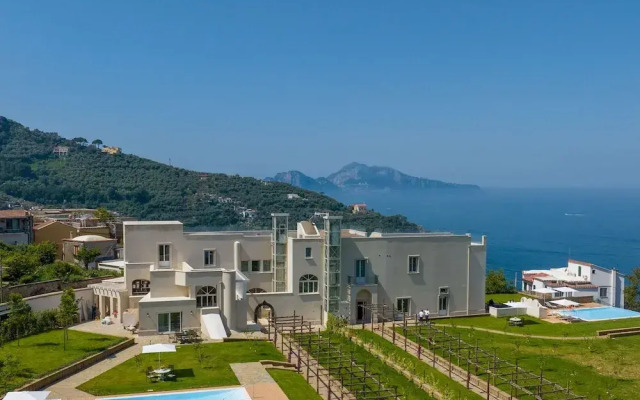 Villa Serenada by Elite Villas