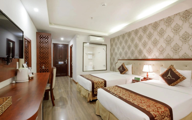 Paris Nha Trang Hotel & Apartment