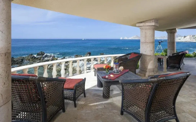 Villa Punta Serena