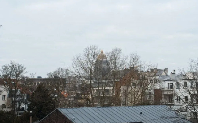Lovely Apartment With Terrace