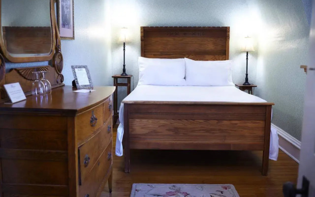 Andrie Rose Inn