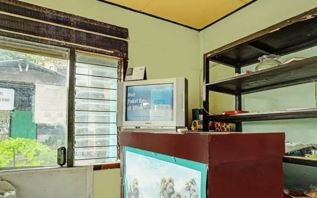 SPOT ON 92400 Dhaha Penginapan House Syariah