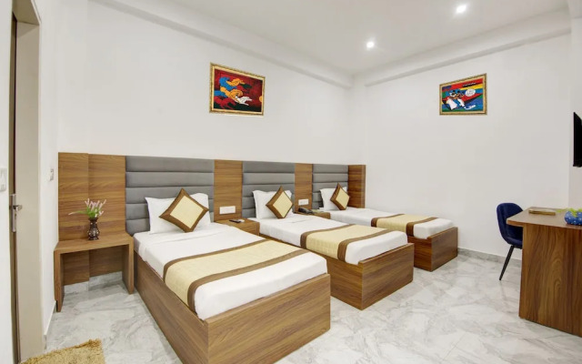 Hotel S B Inn