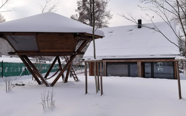 Villa With Fireplace in Cerny Dul