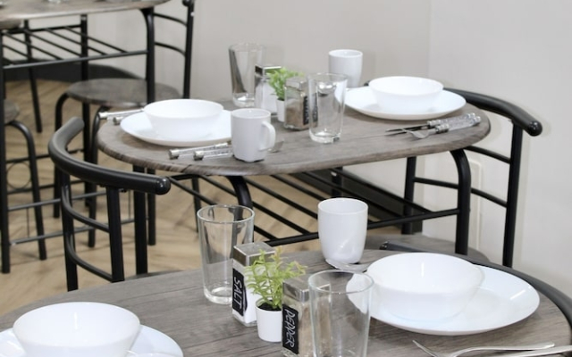 Johal Mini Hotel- FREE BREAKFAST