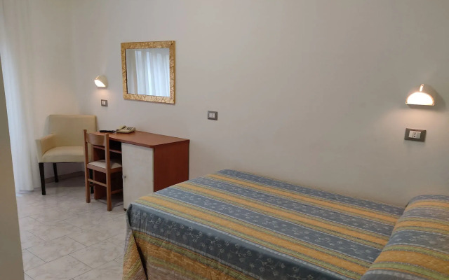 Kristalex Pet Family Hotel