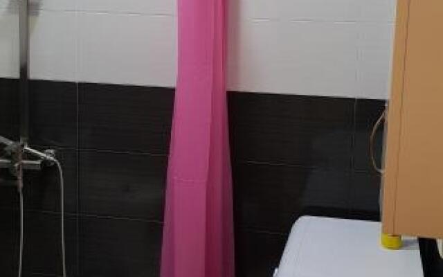 Kvartirka S Vidom Na More.