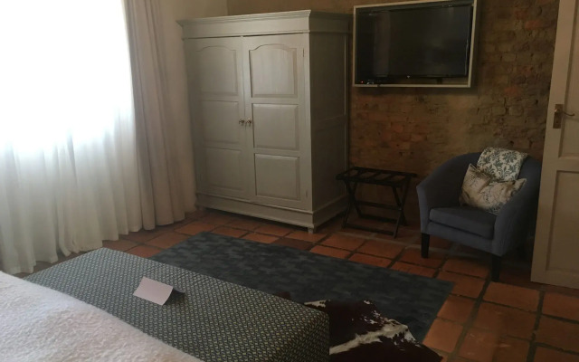 Avondrood Guest House