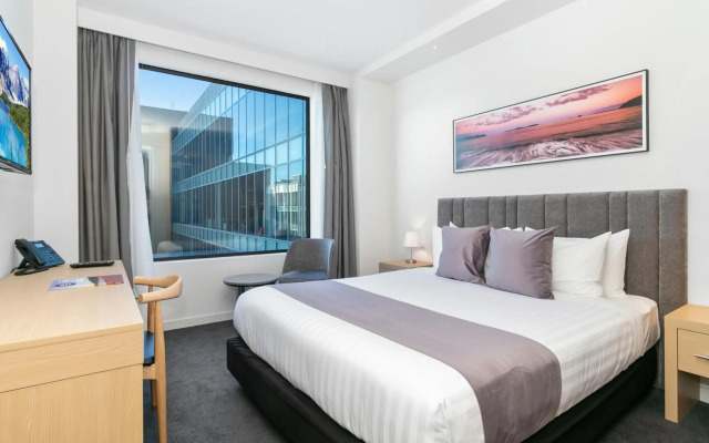 Christchurch City Hotel