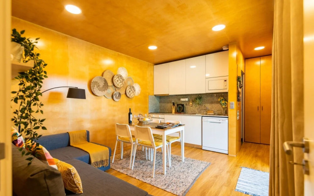 Captivating 1-bed House