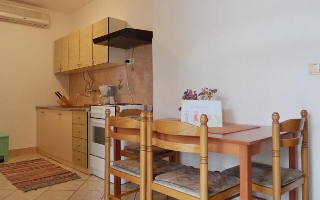 Makic - with parking - A4 (4)