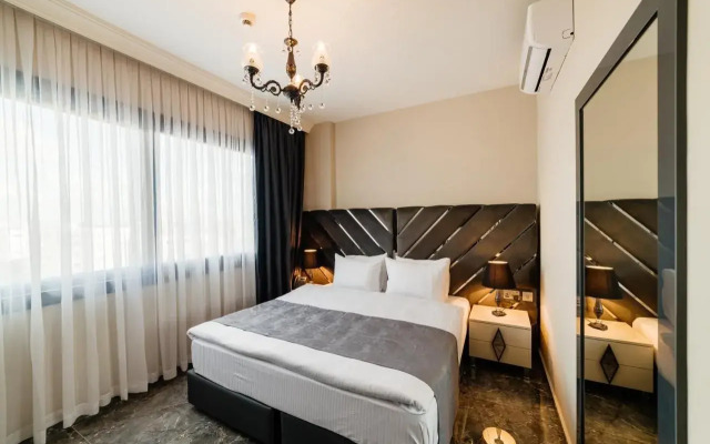 Royal Palace Hotel
