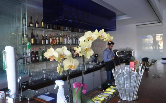 Melina Bay Boutique Hotel