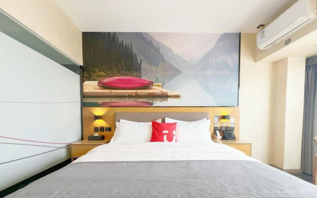 Shankee Chain Hotel (Kunming Chenggong University Town South Railway Station)