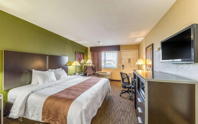 Quality Inn Glenpool - Tulsa