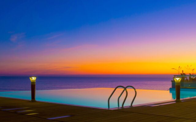 Sayeman Beach Resort