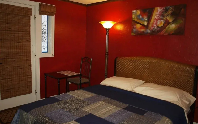 The Riverside Motel