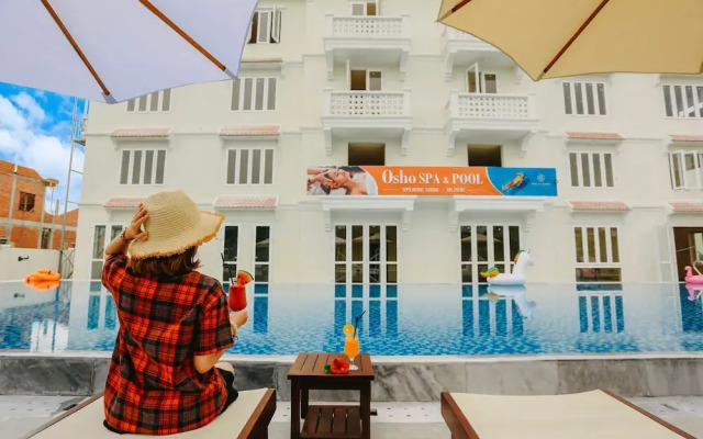 Hoi An Town Home Resort