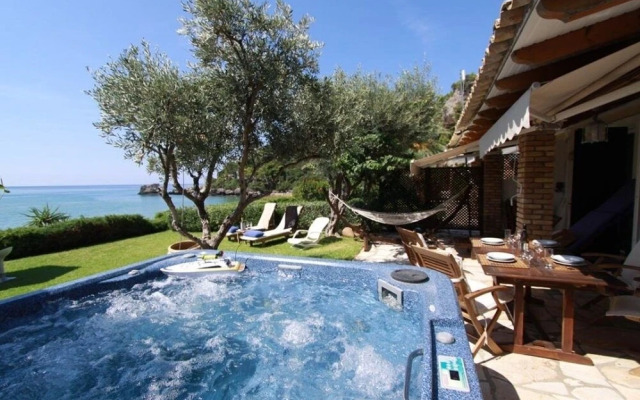 Corfu Island Apartment 13