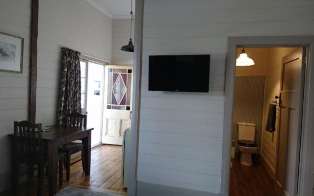 You Yangs Bed and Breakfast – Guest Rooms – Melbourne
