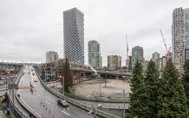 Sterling Suites - Yaletown