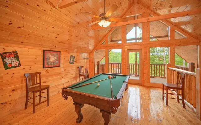 Hilltop Hideaway