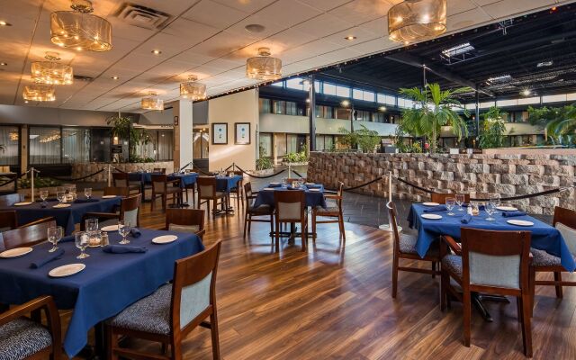 Radisson Hotel Montreal Airport