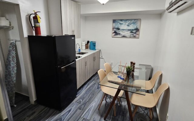 Sirena Azul SoBe Suite 1