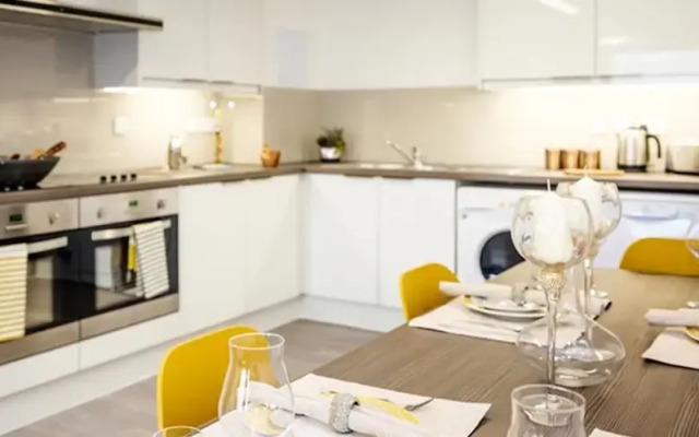 Comfy rooms for STUDENTS Only-NEWCASTLE