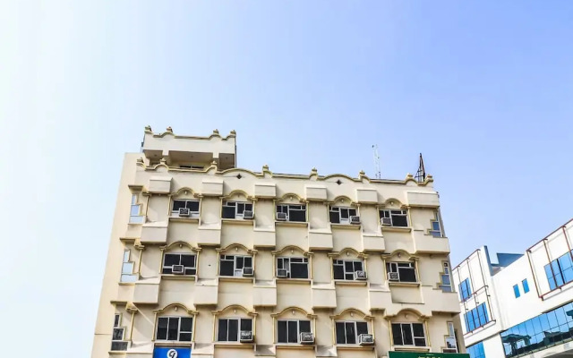 OYO 783 Om Hotel