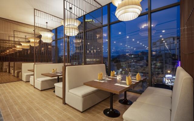 D'Qua Hotel