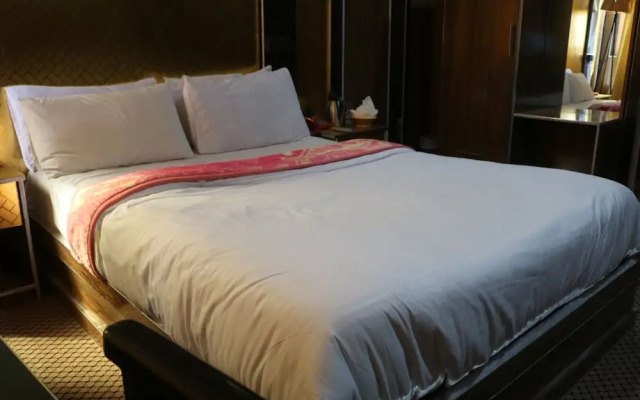 Midway Hotel Gilgit