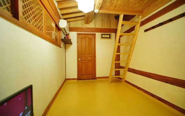 Kim Myongok's Hanok Stay