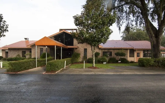 Southern Charm RV Resort