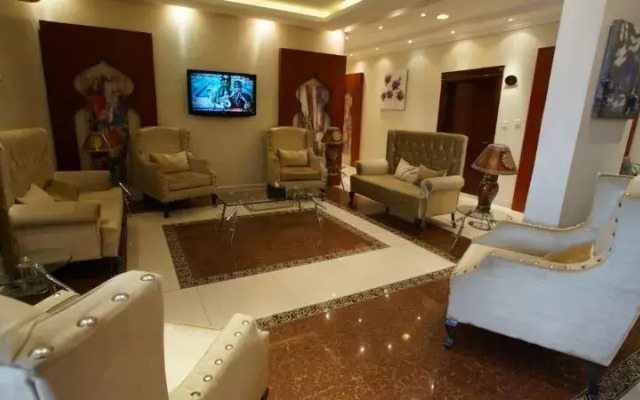 Almuhaidb Takhasosi Residence