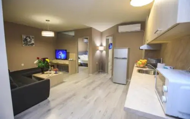 K&M Apartments