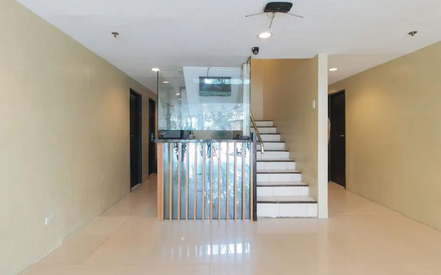 UrbanViewSanAntonio'sPlaceSampalocManila