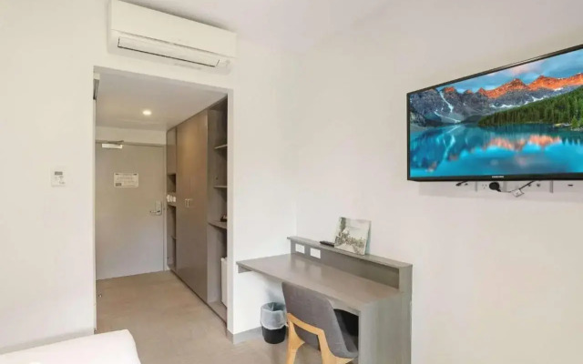 Ibis Darwin Airport Hotel