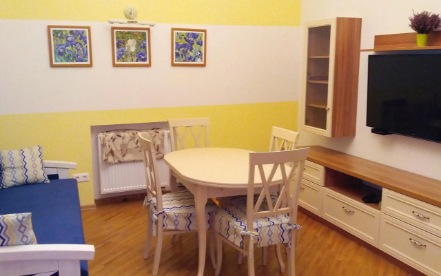 VIP апартаменти Ван Гог на площі Ринок