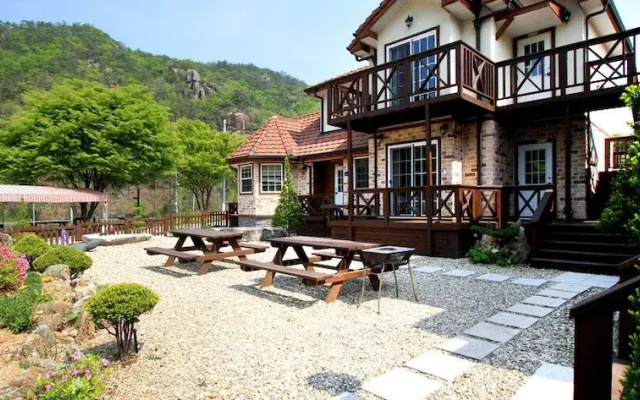 Soo Pension