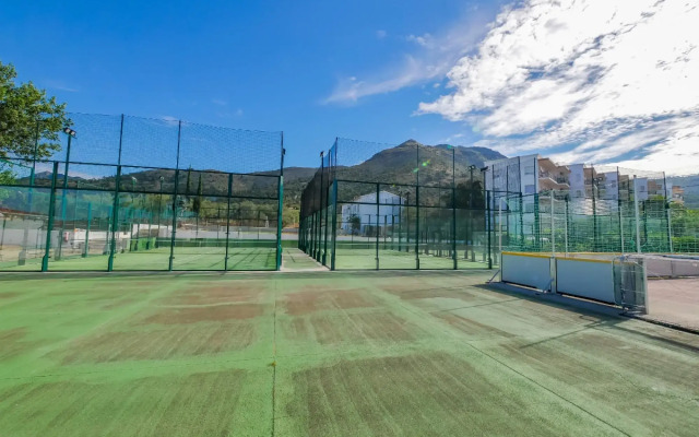 Rescator Resort 326 In Roses