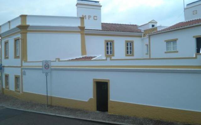 Casa da Vila de Cabeção