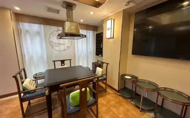 Lavande Hotel (Foshan Shunde Ronggui Light Rail Station)